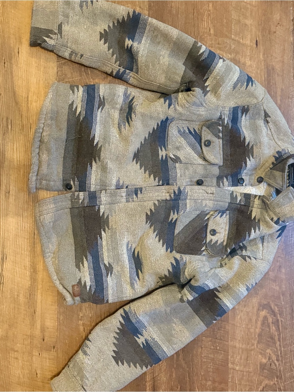 Aztec Pattern Button-Up Jacket in Neutral Tones